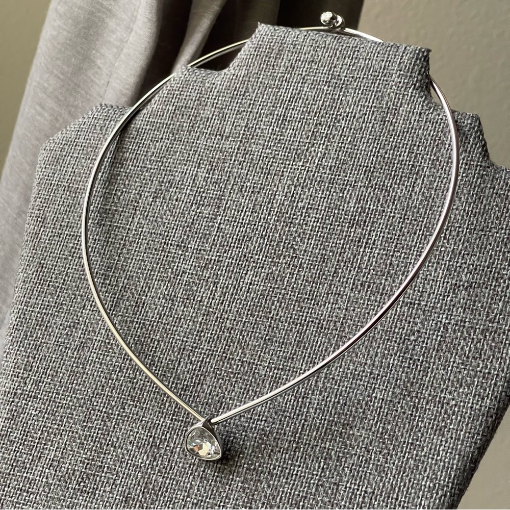 JOAN RIVERS | Sparkling Clear Crystal Pendant Silver Tone Statement 15" Choker